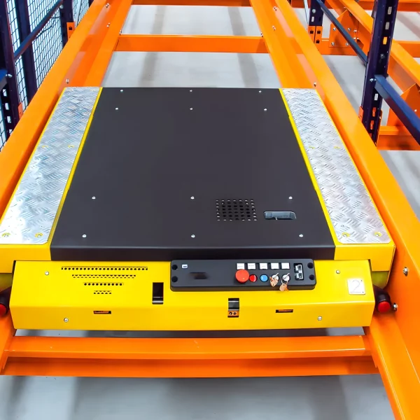 carro-satelite-em-foto-aproximada